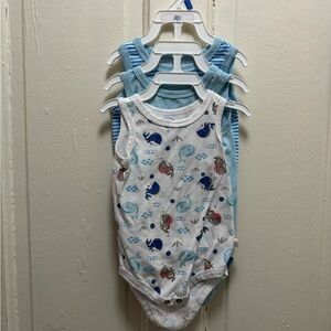 ExerSaucer 3-Piece Beach Themed Sleeveless Onesie Set 3–6 Months Like New